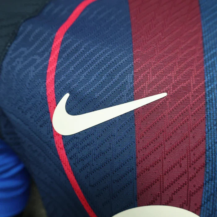 Maillot en édition limitée "Barça Blaze" de Barcelone