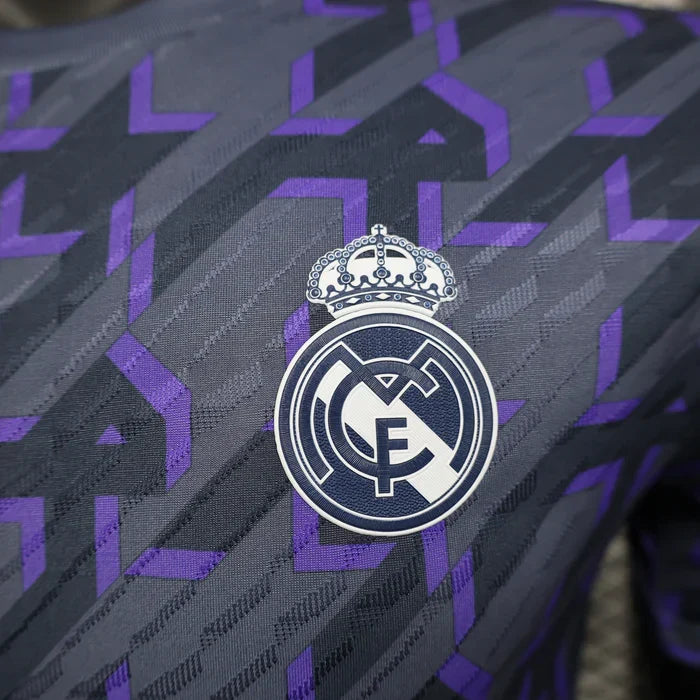 Divisa pre-partita Real Madrid 2024/2025