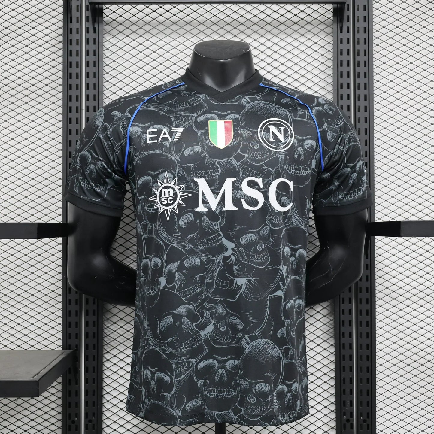 Maillot Napoli "Shadow of the Skulls" Édition Limitée