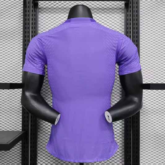 Real Madrid "Royal Violet Madrid" Maglia in Edizione Limitata