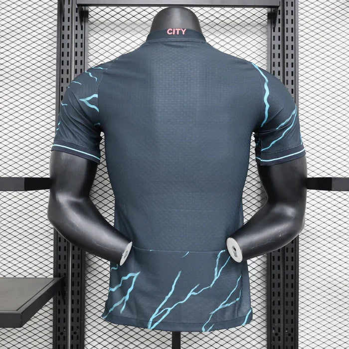 Maillot en édition limitée Manchester City « Tempête électrique »