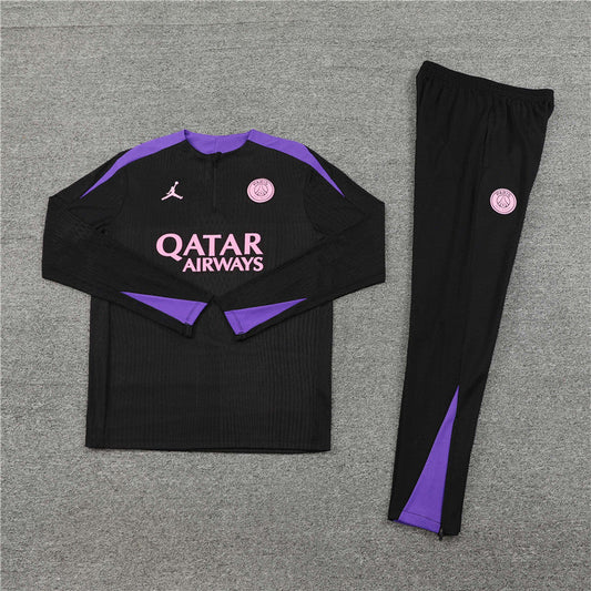 Survêtement noir et violet du PSG