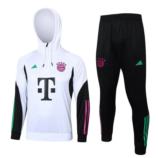 Survêtement noir et blanc du Bayern Munich