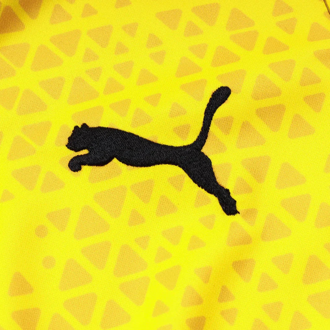 Survêtement noir et jaune du Borussia Dortmund