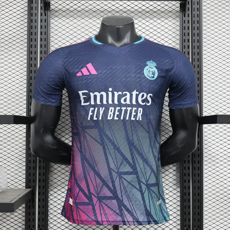 Maglia in Edizione Limitata "Galactic Pulse" del Real Madrid