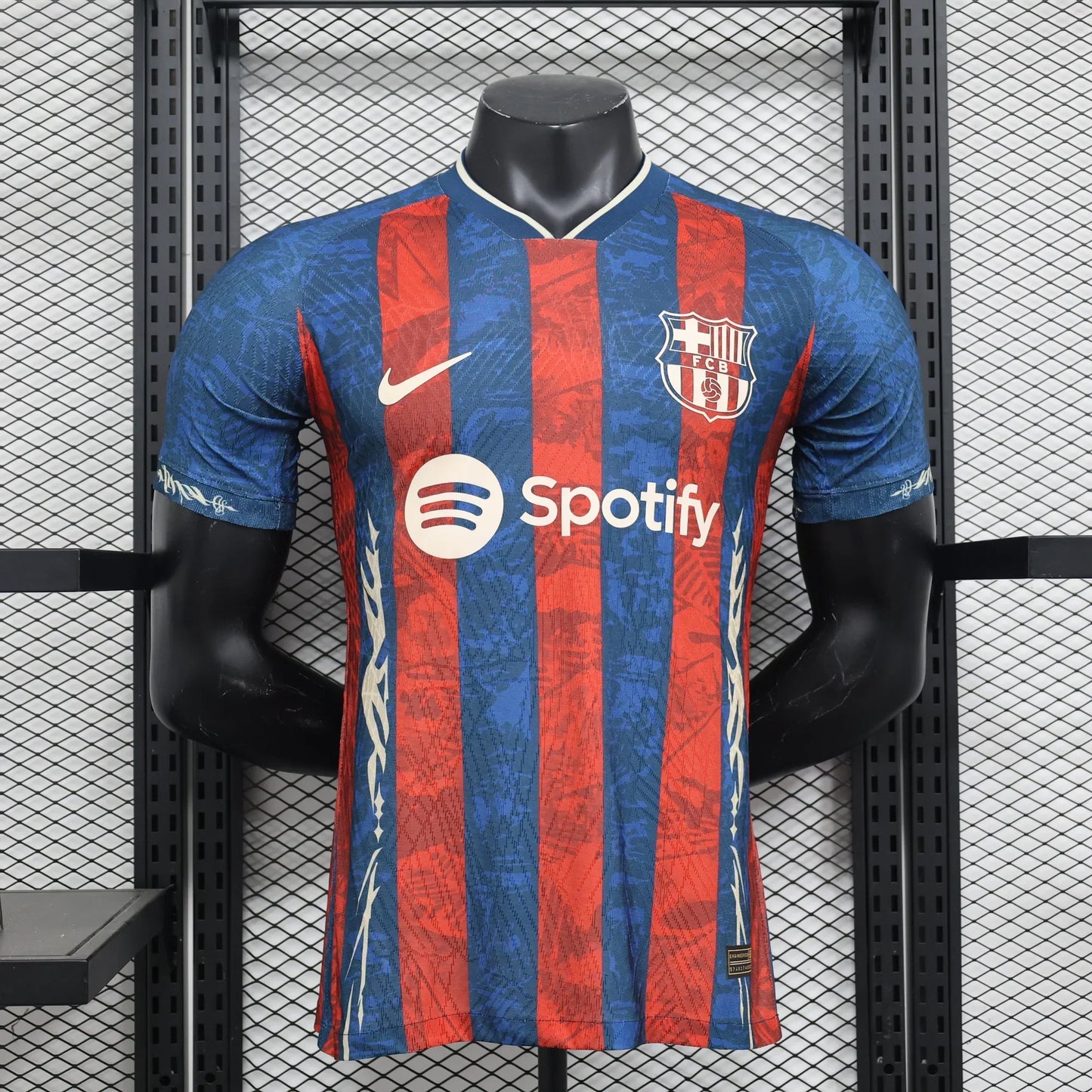 Barcelona ”Blaugrana Heritage” Limited Jersey