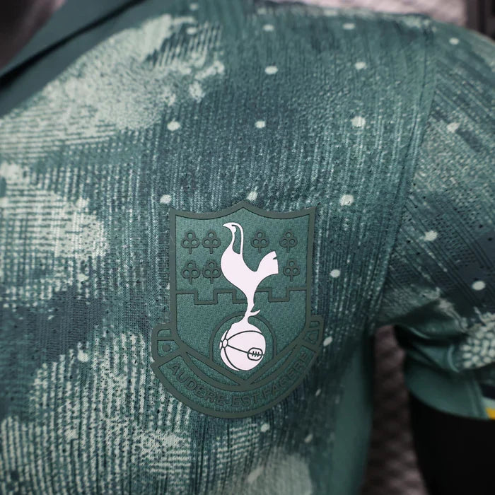 Divisa da trasferta Tottenham 2024/2025 (terza)