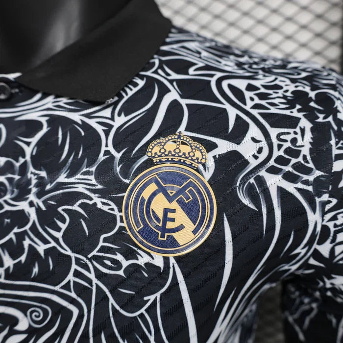 Maglia in edizione limitata Real Madrid "Bestia d'oro"