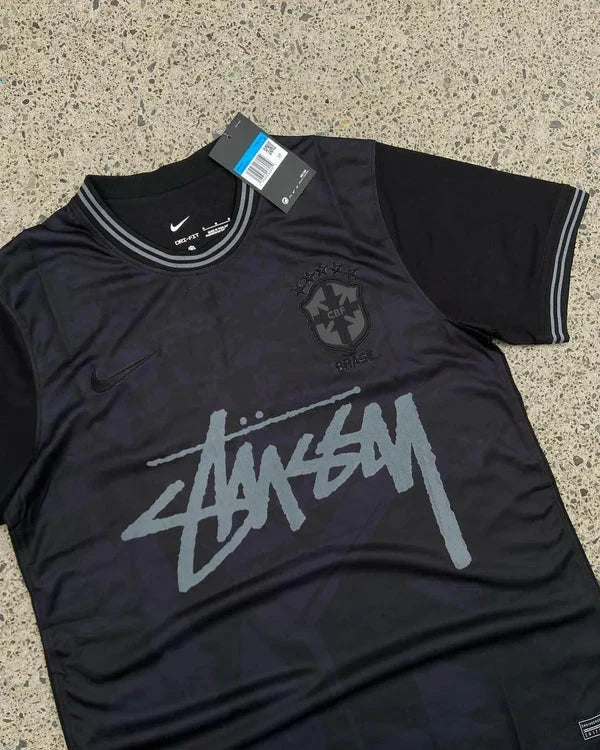 Maillot en édition limitée Stüssy x Brésil « Blackout »