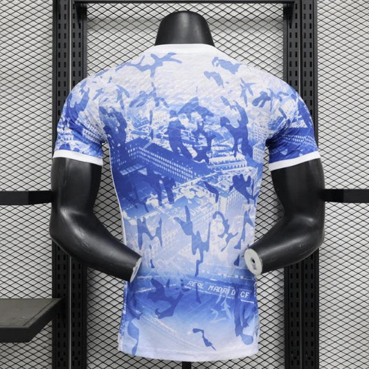 Maillot Real Madrid Édition Limitée "Blue Skyline"