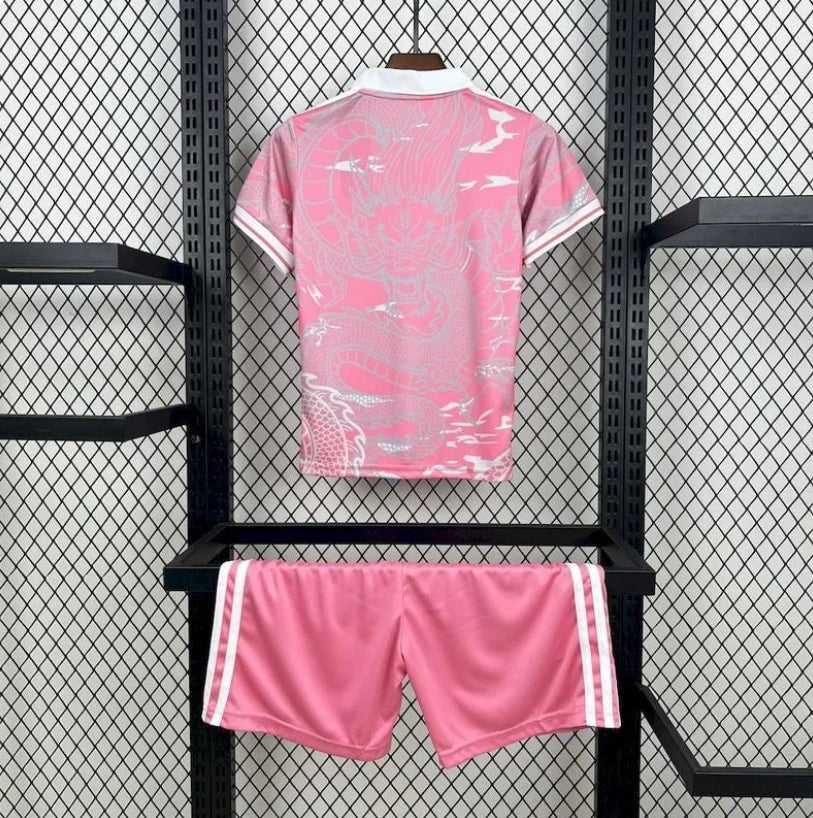 Maillot Real Madrid "Dragon Rose" Édition Limitée Taille Enfant