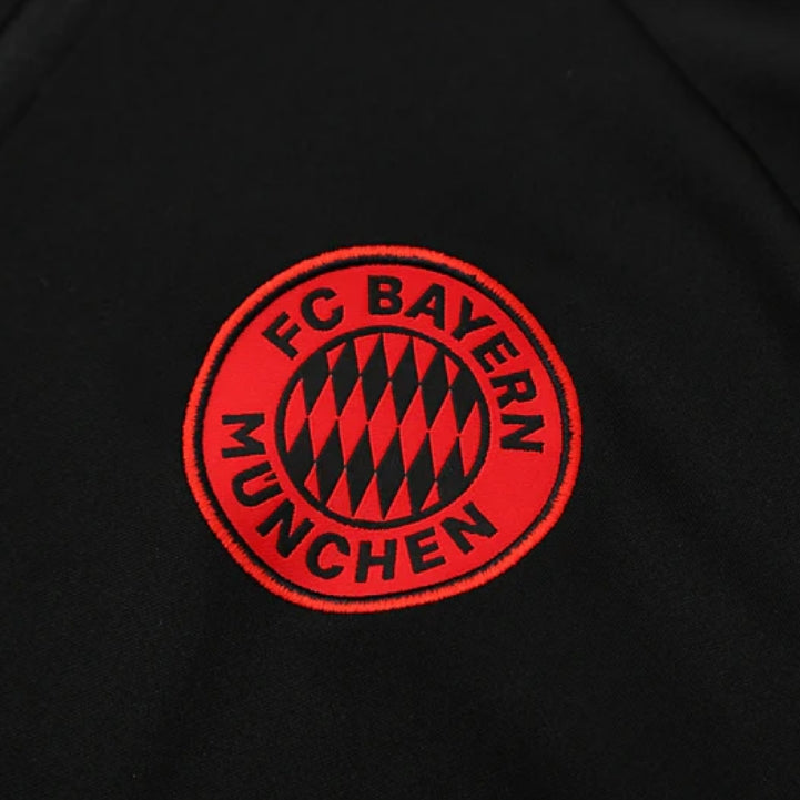 Survêtement noir et rouge Bayern Munich 2025/2026