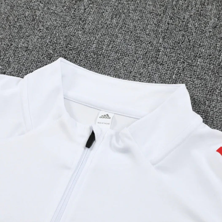 Survêtement Ajax blanc et noir x rouge