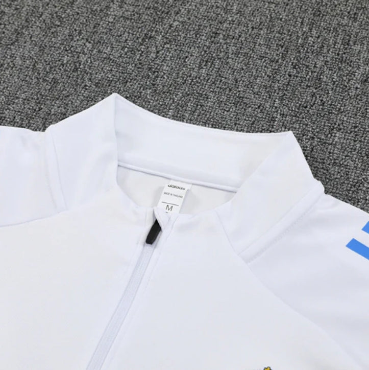Survêtement blanc et bleu clair Real Madrid