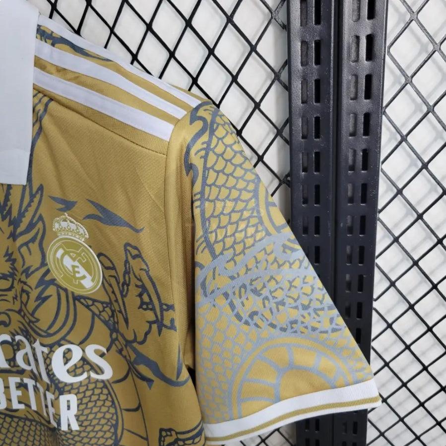 Maillot "Dragon d'or" édition limitée du Real Madrid