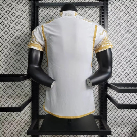 Maillot "Dynastie Dorée" du Real Madrid - Édition Limitée