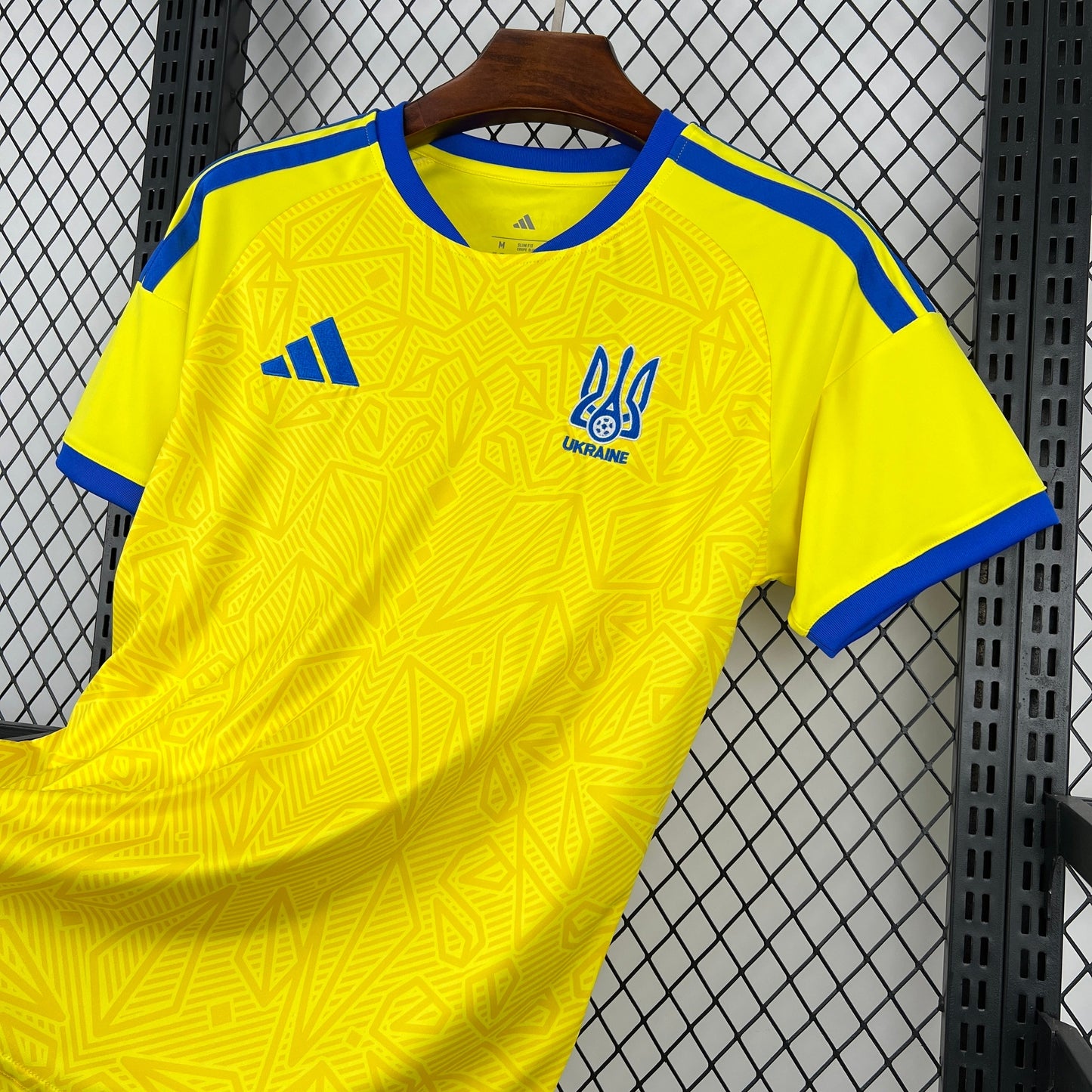 Kit Coppa del Mondo 2026 Ucraina Versione Fan