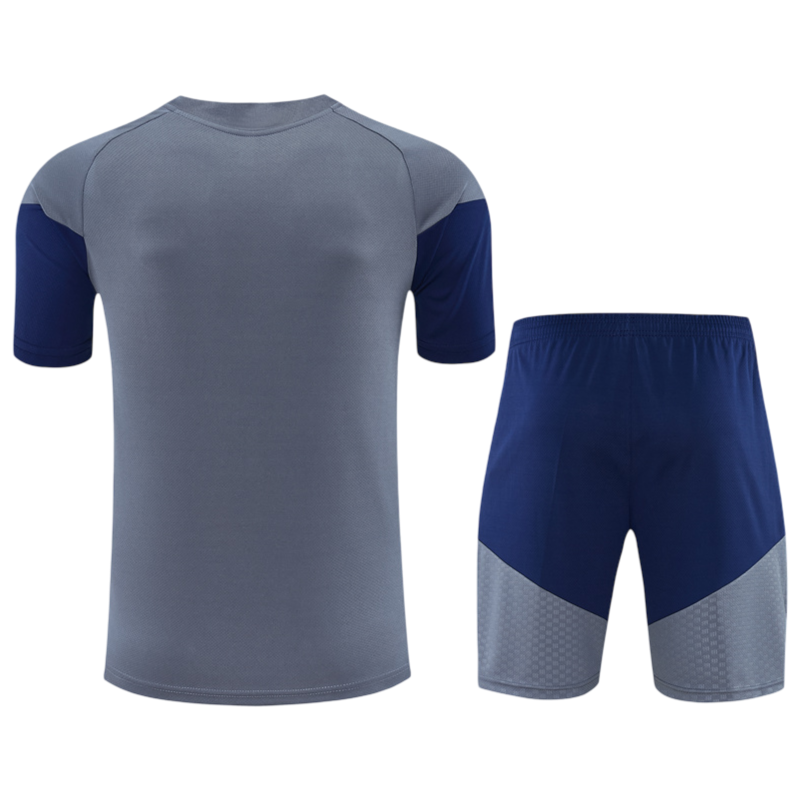 Ensemble gris Bayern Munich 2026/2027