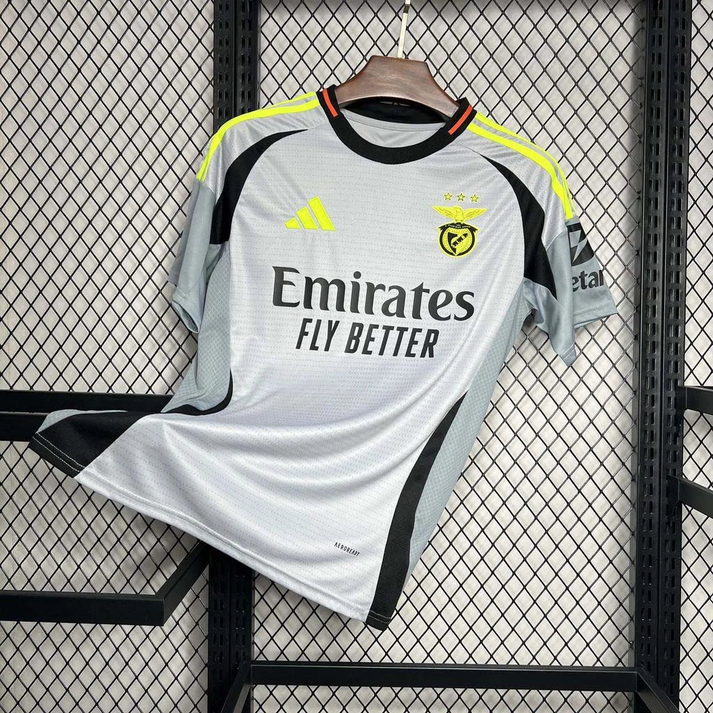 Terza divisa Benfica 2024-2025