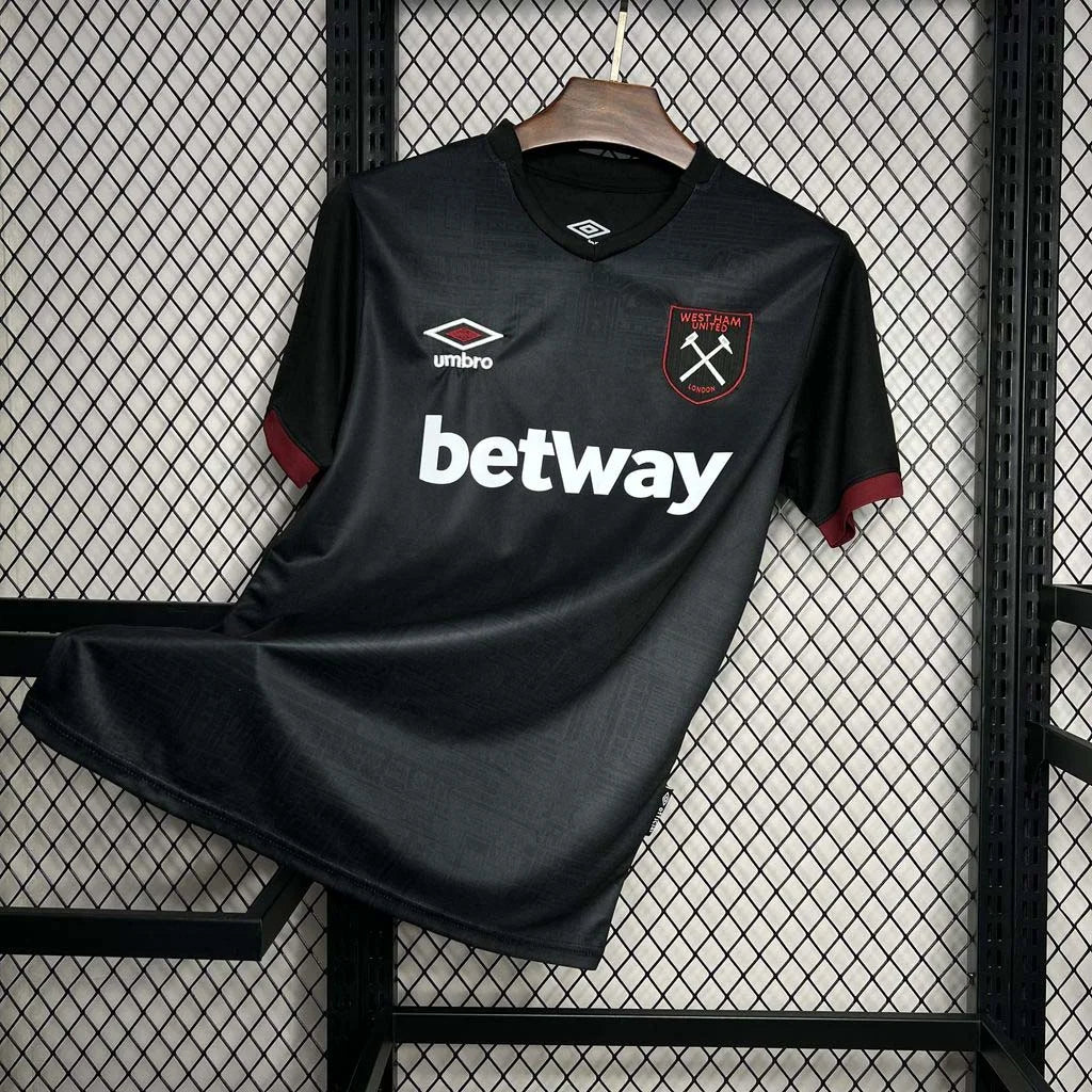 Divisa da trasferta del West Ham United 2024-2025