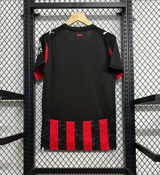 Maillot domicile AC Milan 2025/2026