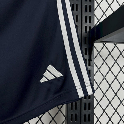 Pantaloncini da trasferta Real Madrid 2025/2026