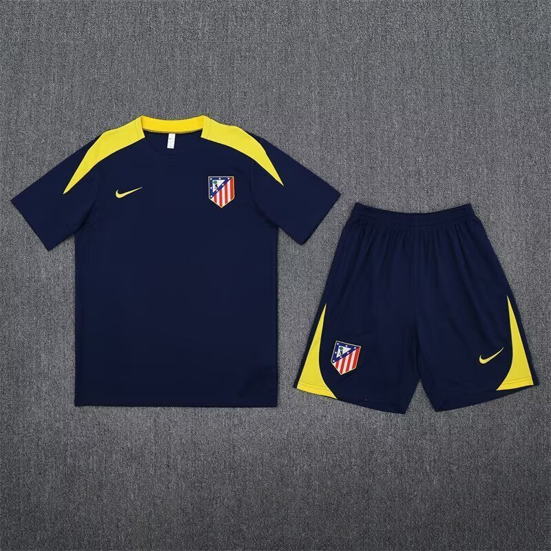 Ensemble d'entraînement Atletico Madrid 2025/2026