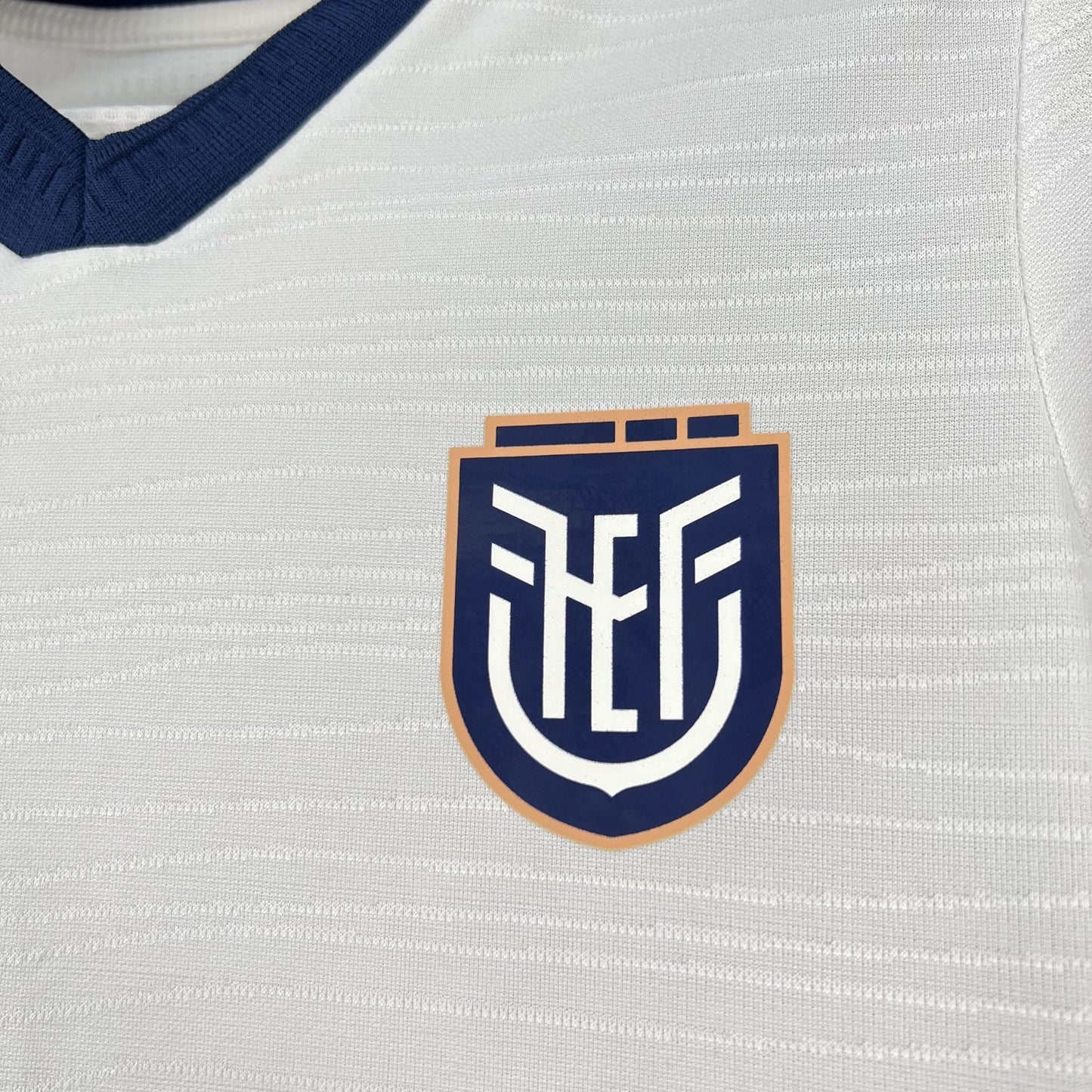 Divisa Terza Maglia Ecuador Coppa del Mondo 2026 Taglia Bambino