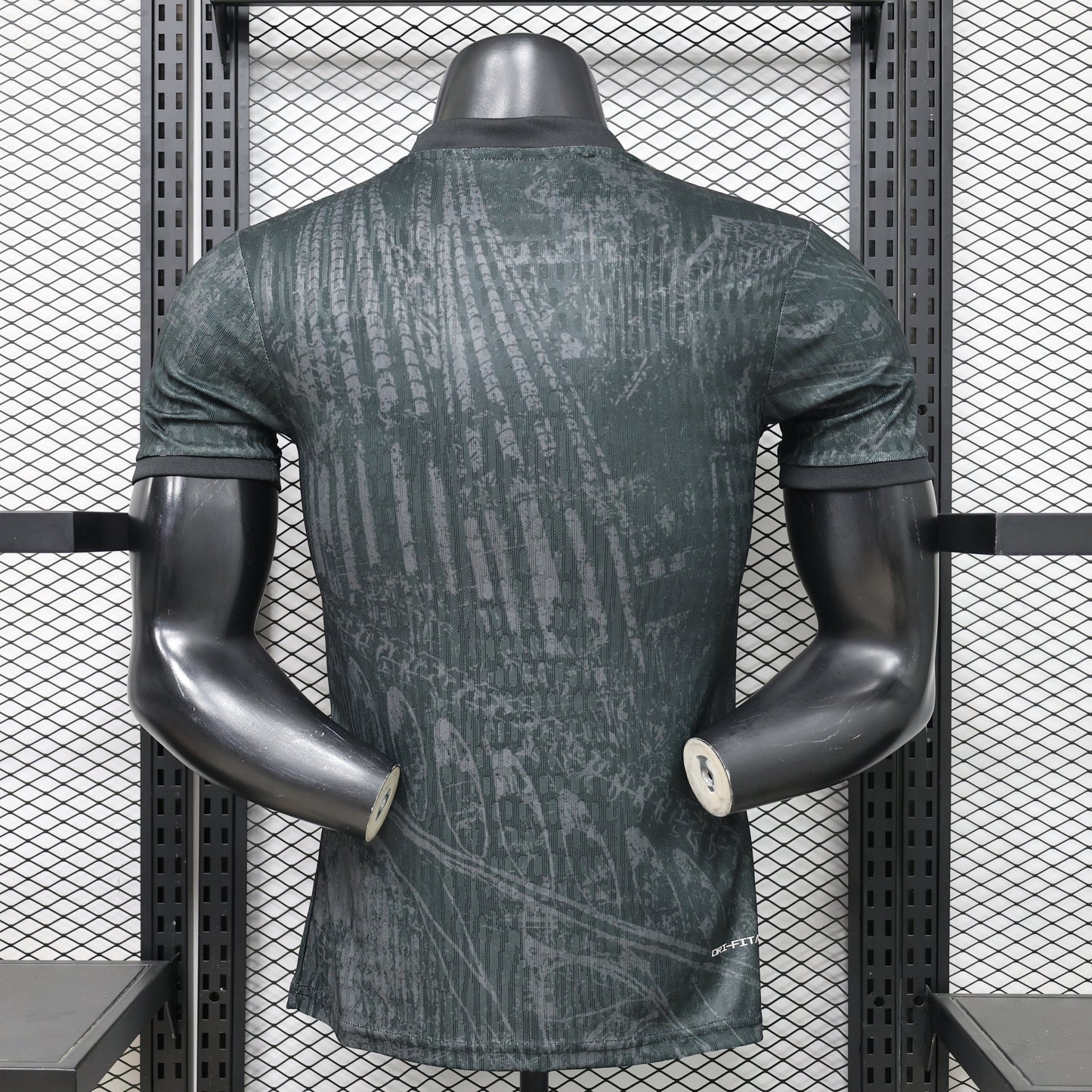 Maillot en édition limitée "Blackout" de Barcelone