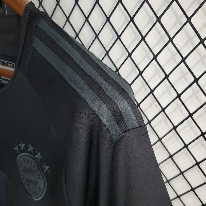 Maillot Bayern Munich "Coal Night" Édition Limitée