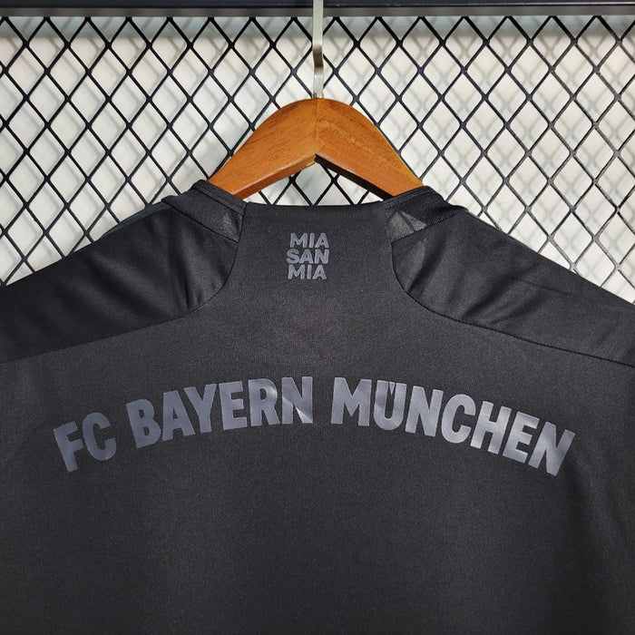 Maillot Bayern Munich "Coal Night" Édition Limitée