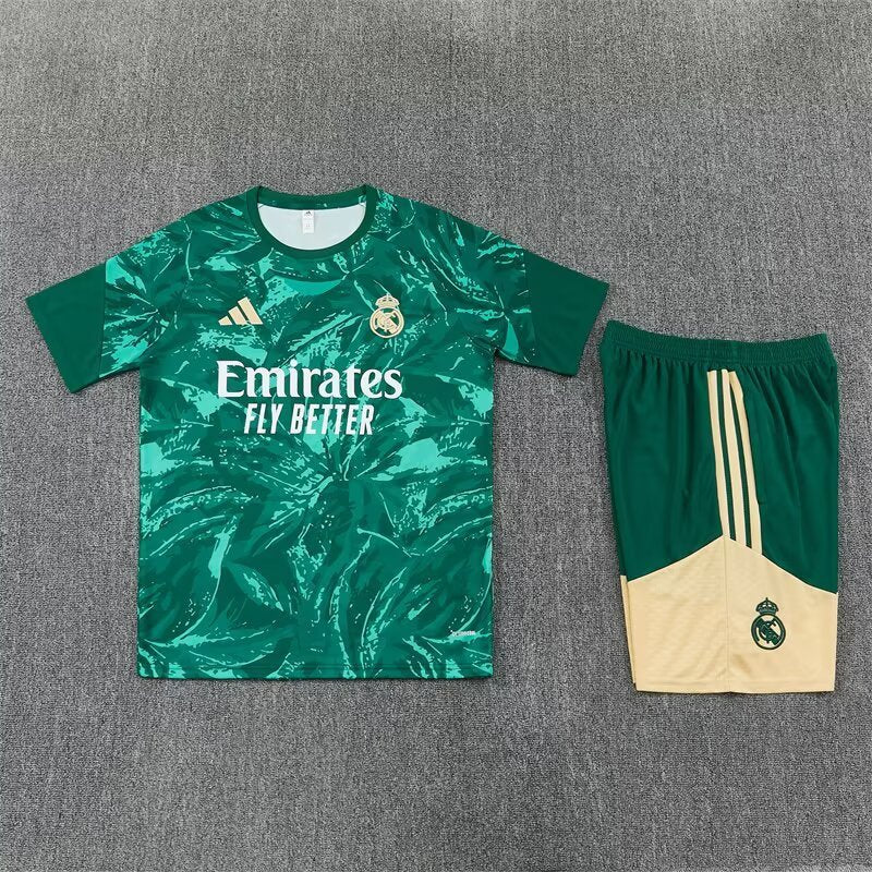 Ensemble vert du Real Madrid 2026/2027
