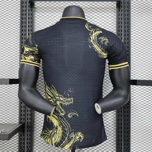 Maillot édition limitée Real Marid "Oro del Dragón"