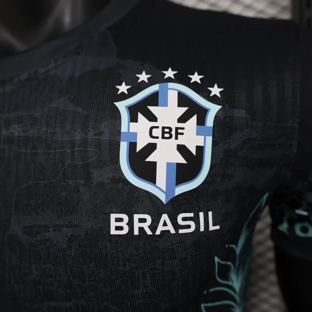 Maillot édition limitée « Nuit dans la jungle » - Brésil