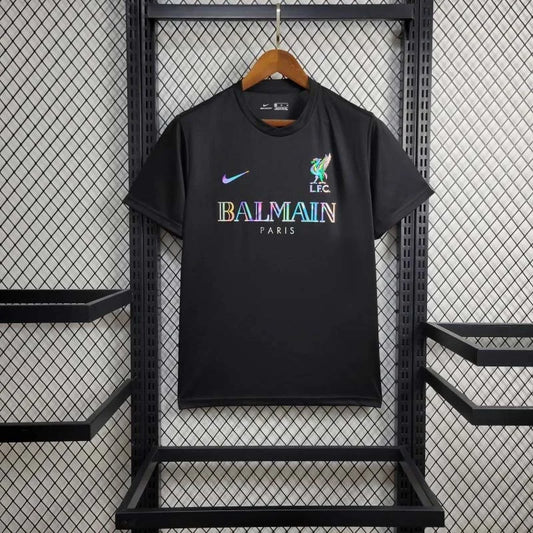 Maillot Liverpool "Balmain" en édition limitée