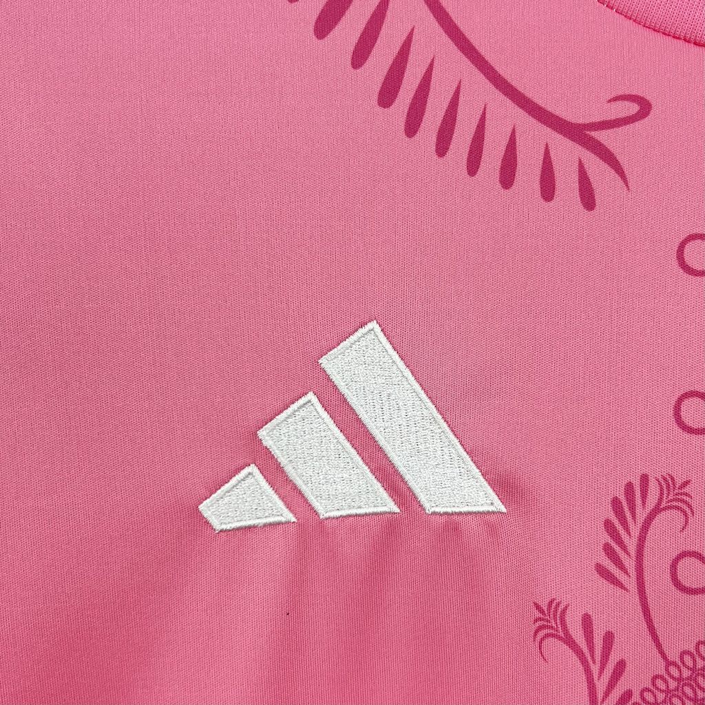 Maillot rose édition limitée Algérie