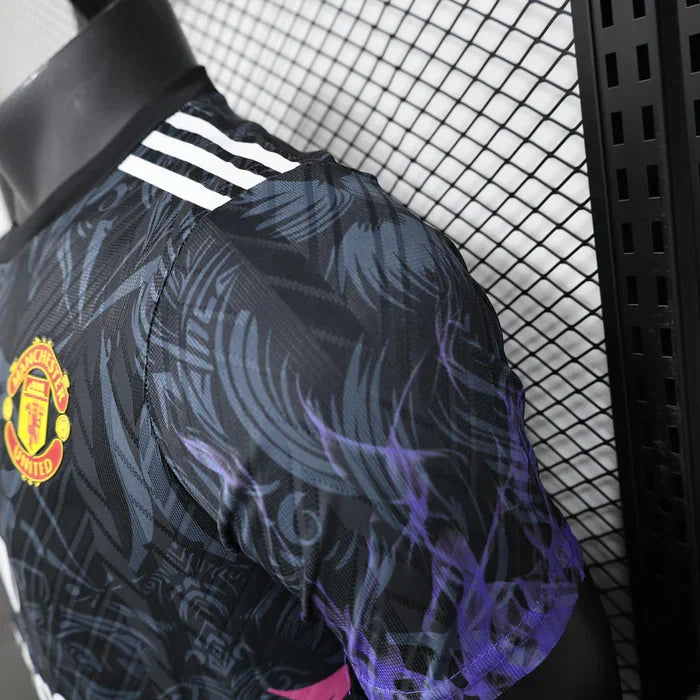 Manchester United "Midnight Roar" Limited Jersey