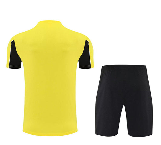 Completo da allenamento Dortmund 2025/2026