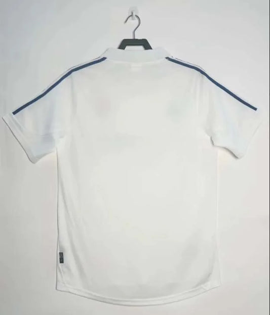 Maillot domicile rétro du Real Madrid 2001/2002