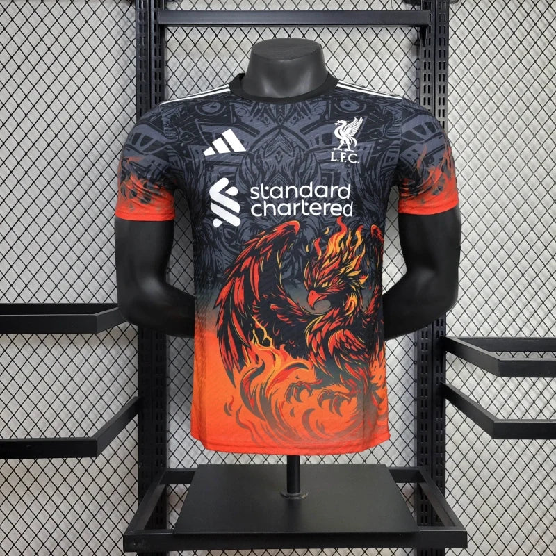 Maillot en édition limitée "Inferno Wyrm" de Liverpool