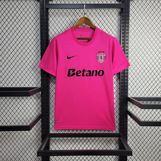Maglia rosa in edizione limitata dello Sporting Lisbona 2024/2025