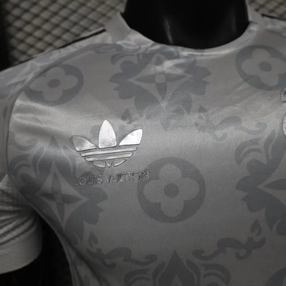 Maillot Real Madrid édition limitée "Louis Vuitton"
