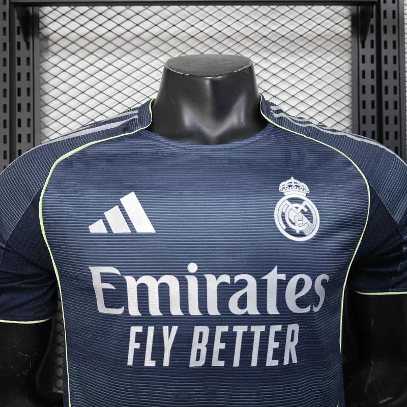 Divisa da trasferta Real Madrid 2025/2026