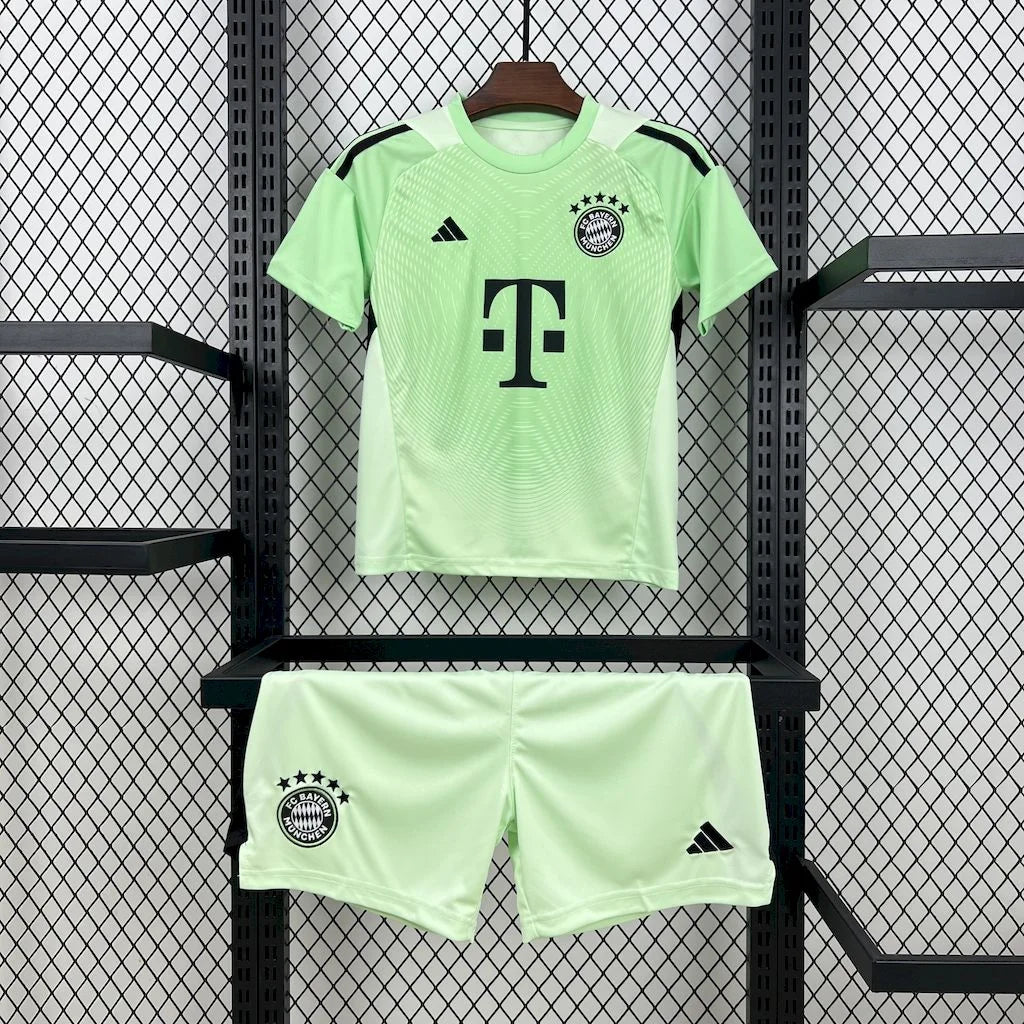 Kit Gardien de But Vert Bayern Munich 2025/2026 Taille Enfant