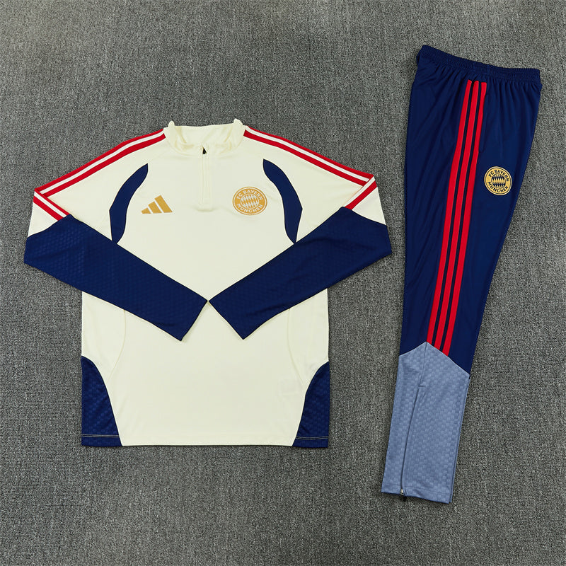 Tuta Bayern Monaco 2026/2027 beige e blu