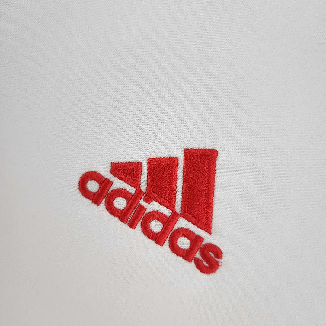 Maglia da trasferta del Milan 2011-2012 in versione retro
