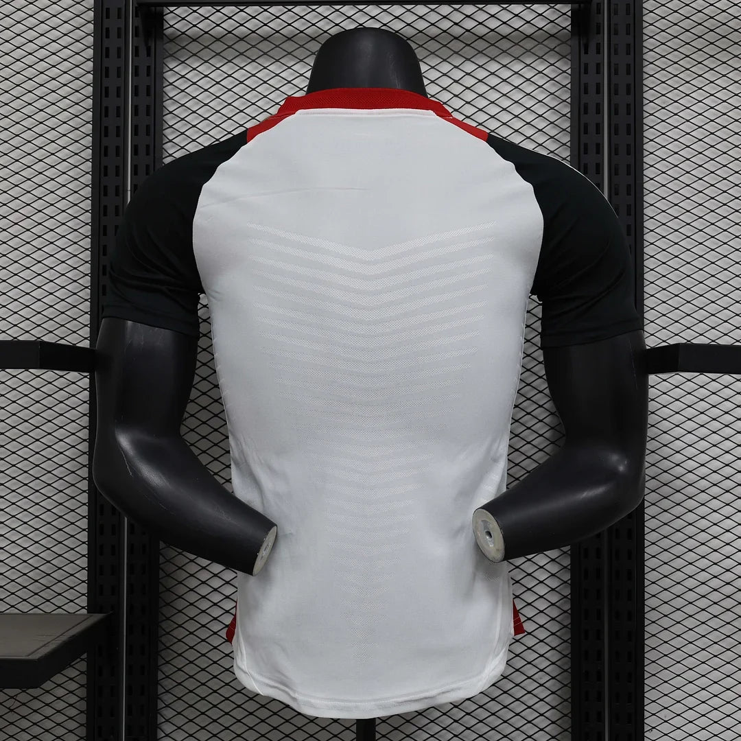 Maillot d'avant-match de Manchester United 2024/2025