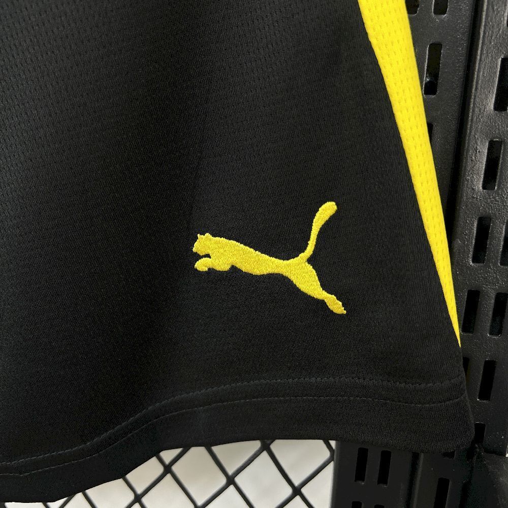 Pantaloncini da casa 2025/2026 del Dortmund