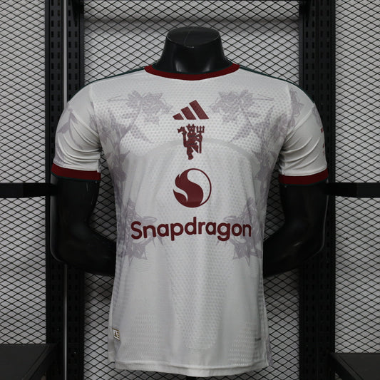 Manchester United "Rose Heritage" Limited Jersey