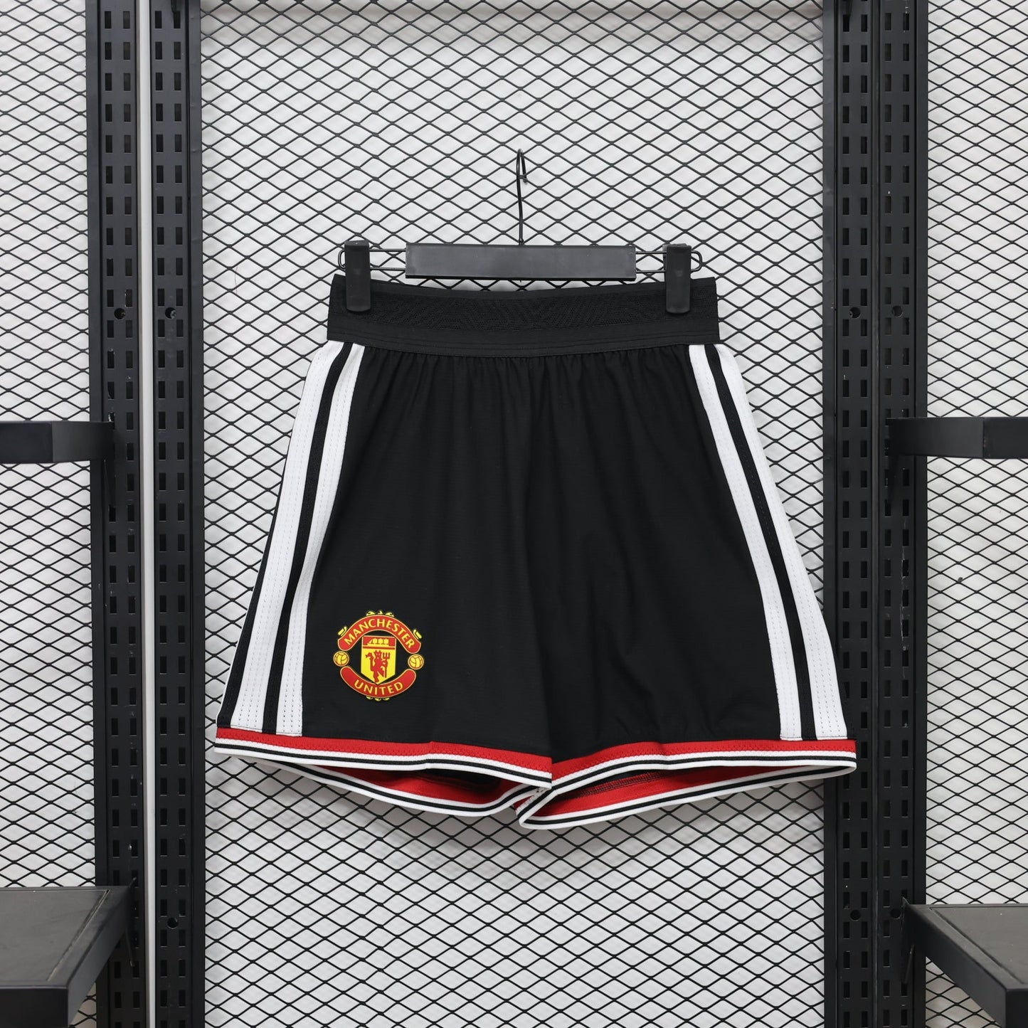 Shorts domicile Manchester United 2026/2027